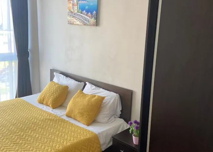 Sunny Plaza 100 M Sea Apartmán