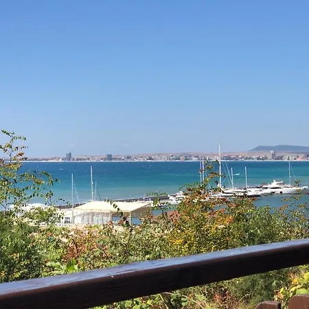 Sunny Plaza 100 M Sea * Слънчев бряг