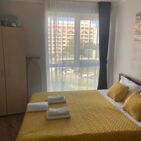 Sunny Plaza 100 M Sea * Слънчев бряг