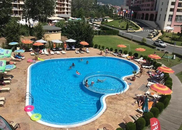 Апартаменты Sunny Plaza 100 M Sea