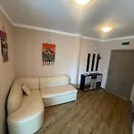 Sunny Plaza 100 M Sea Апартаменты